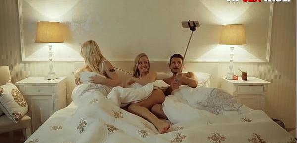  LOS CONSOLADORES - Sicilia Model Lola Taylor Andy Stone - Sexy Russian Blondie Indulge In Hot 3way With Swinger Couple